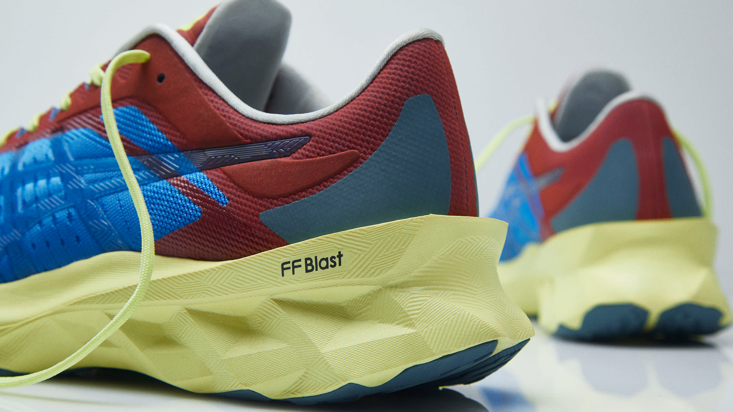 asics novablast x affix