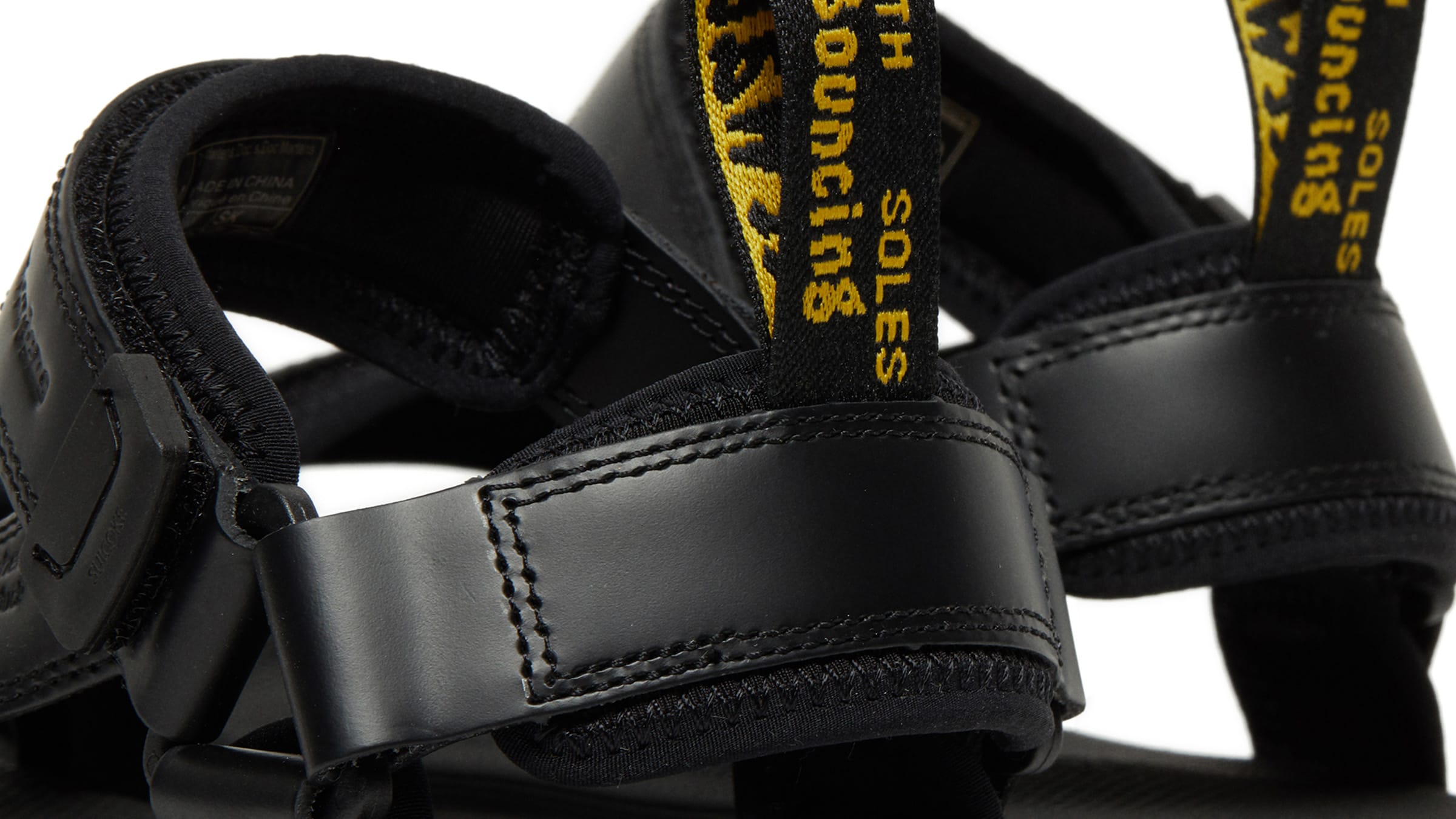 suicoke depa dr martens
