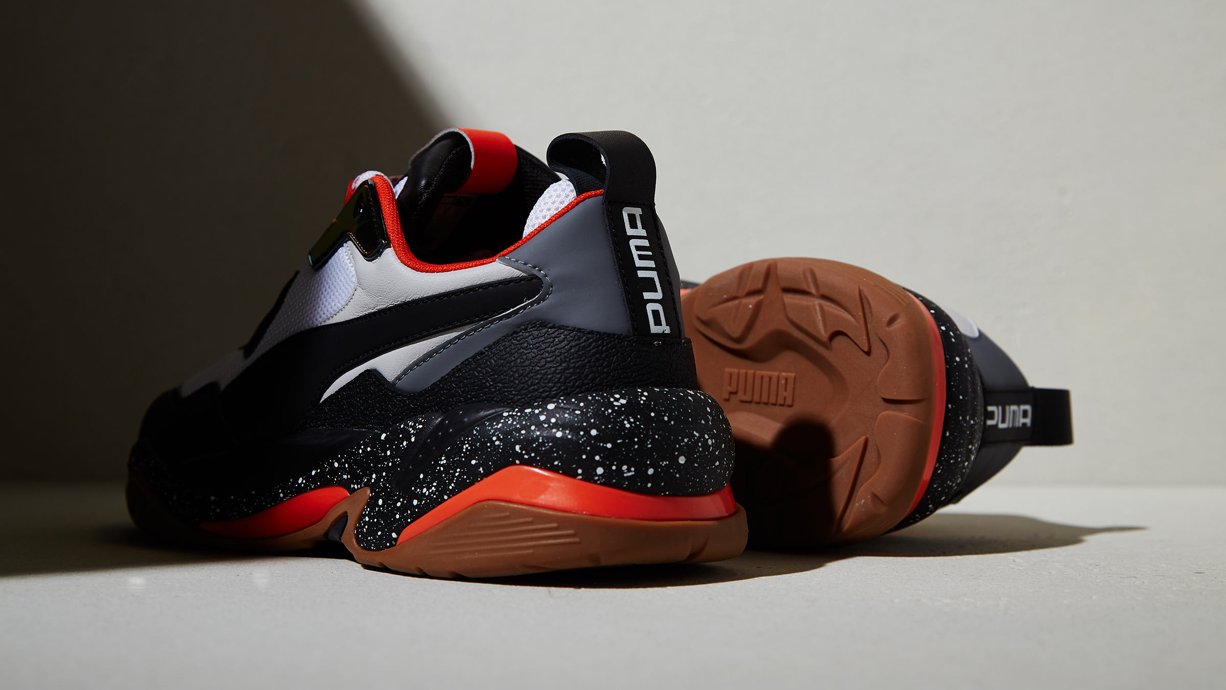 puma thunder electric orange