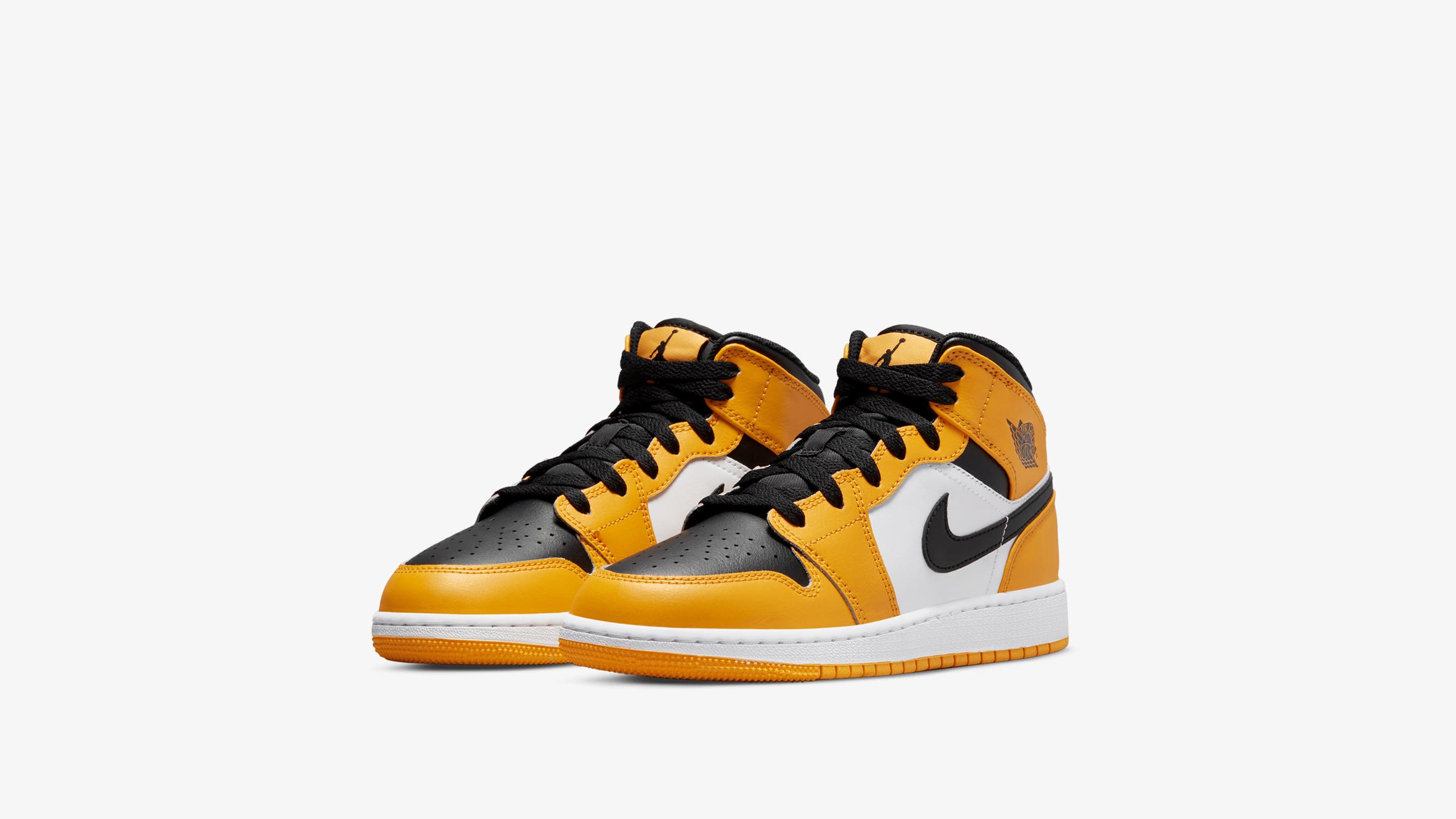 air jordan one mid taxi