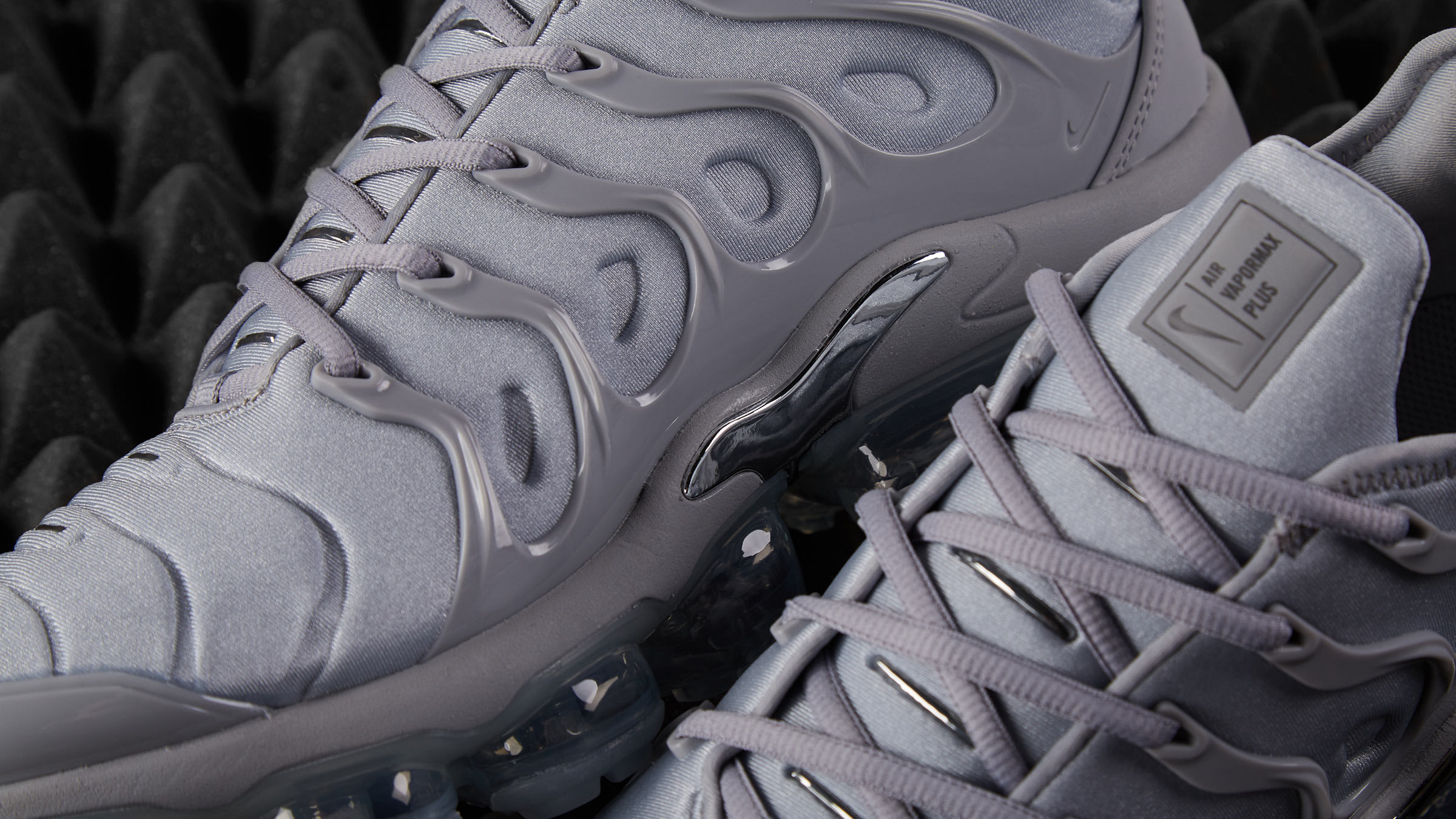 nike air vapormax plus aluminium