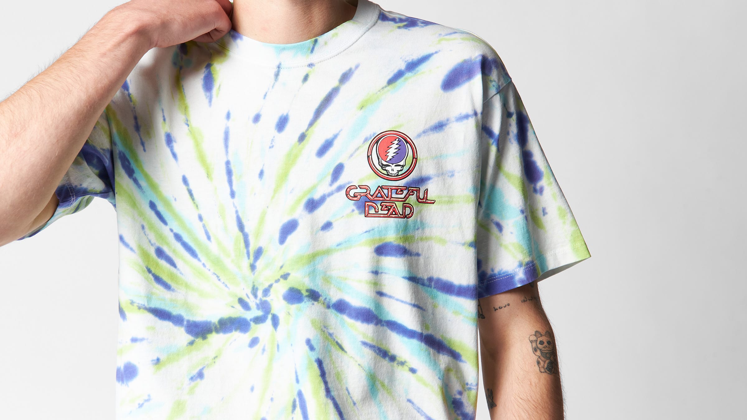levis t shirt tie dye