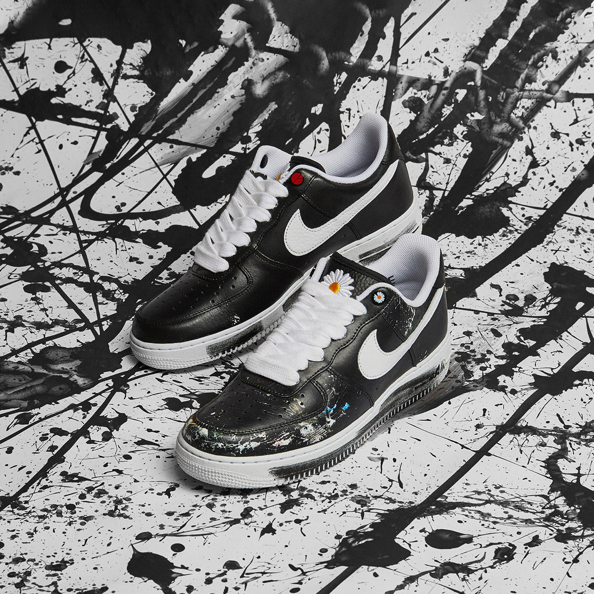 PEACEMINUSONE x Nike Air Force 1 Low (Black & White) | END. Launches