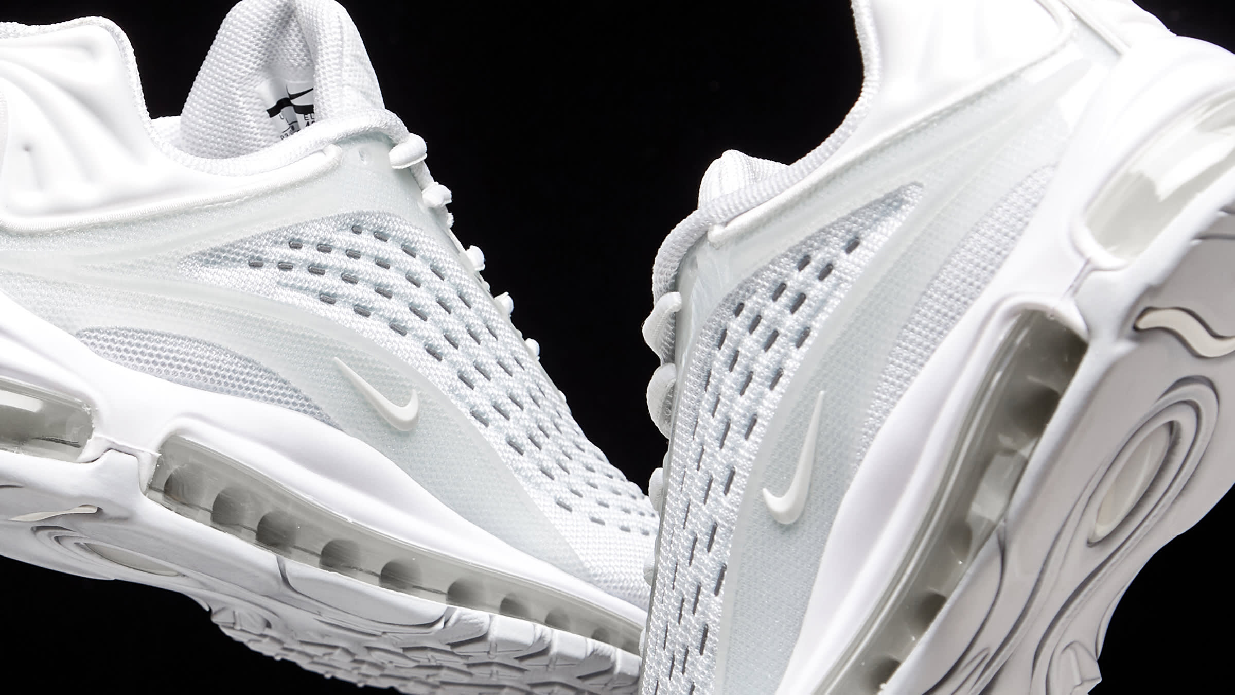 mens nike air max deluxe white