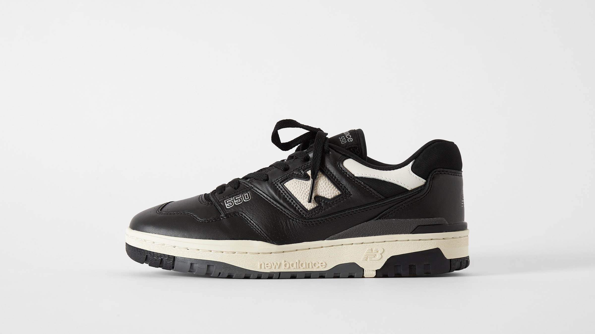 New Balance BB550LBW (Black) | END. Launches