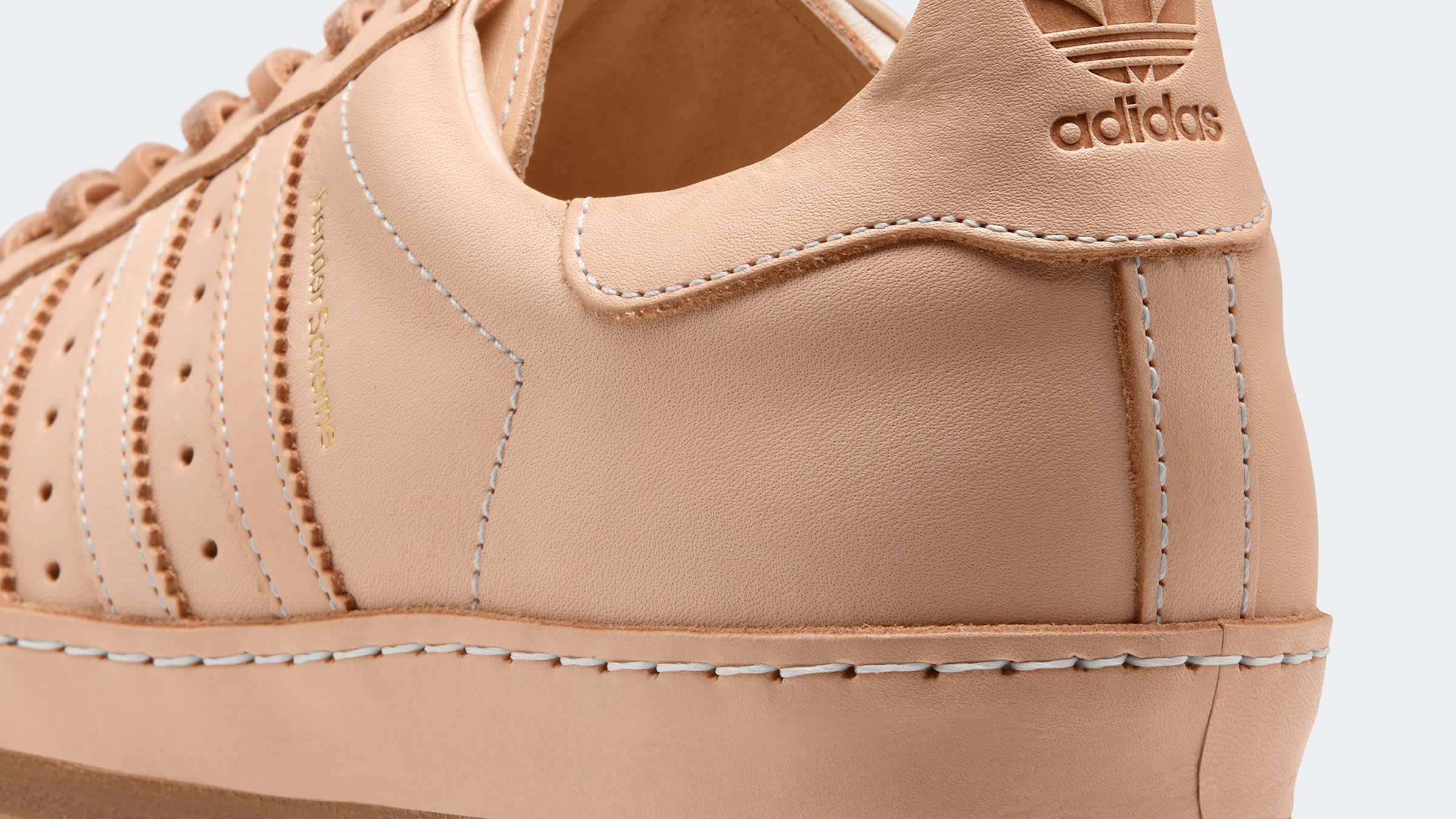 adidas superstar tan