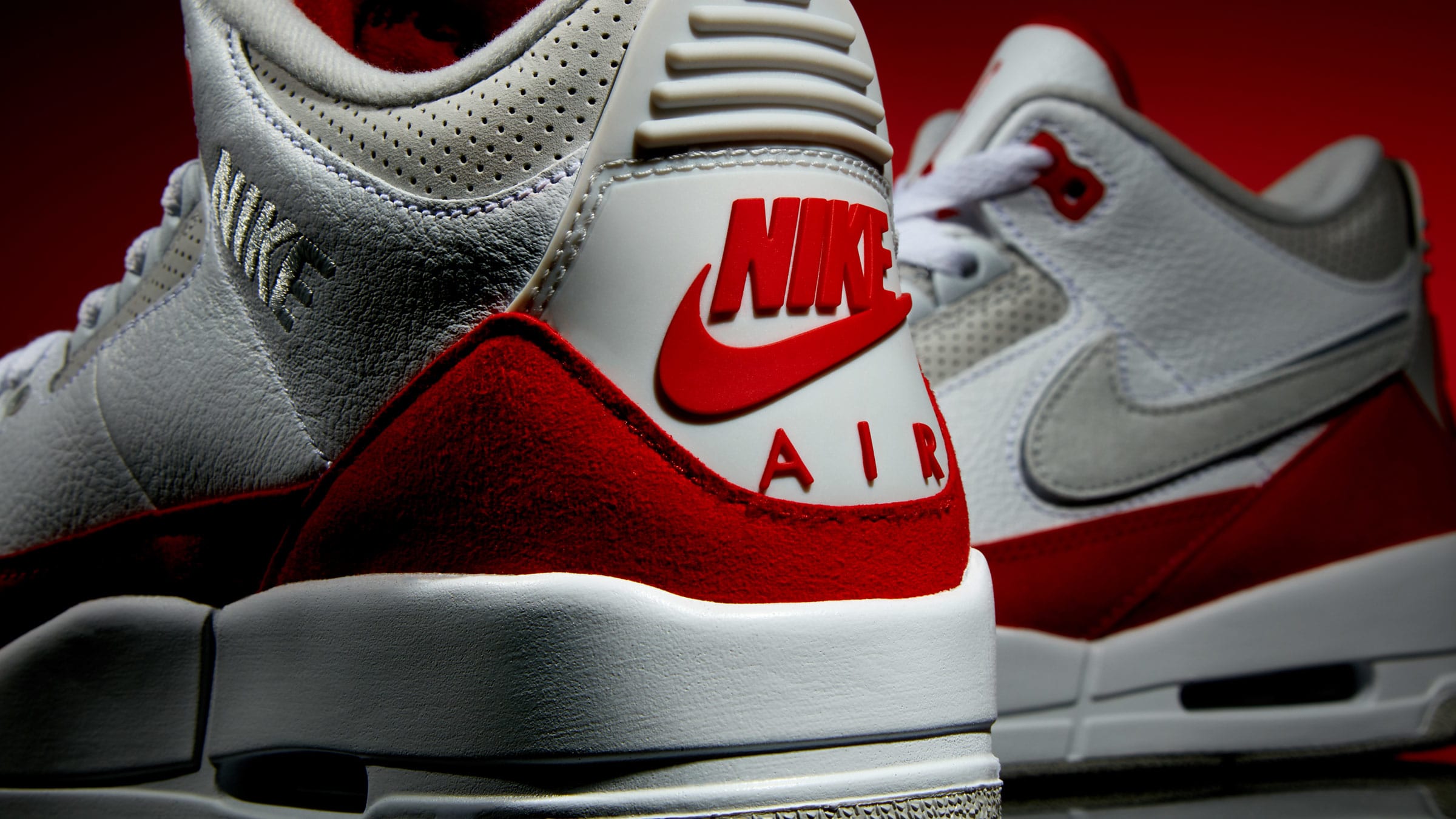 ナイキ エアジョーダン3 ティンカー  ホワイト/ユニバーシティレッド 3枚目
