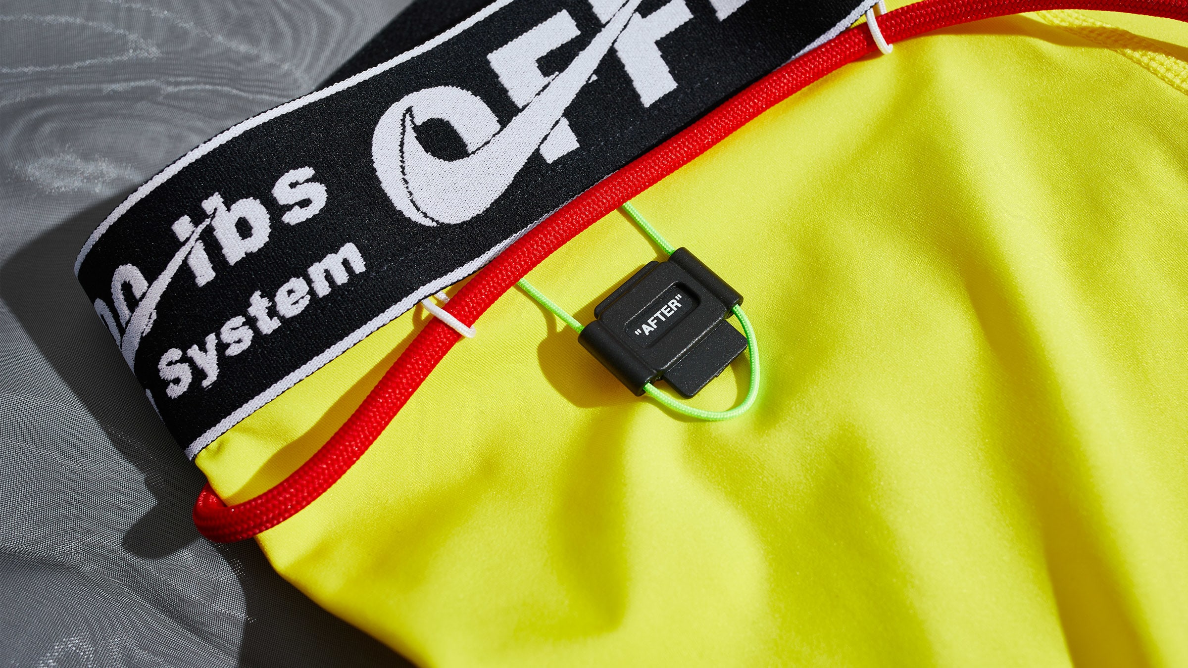 Nike x Off-White 7/8 Running Tight W (Opti Yellow) | END. Launches