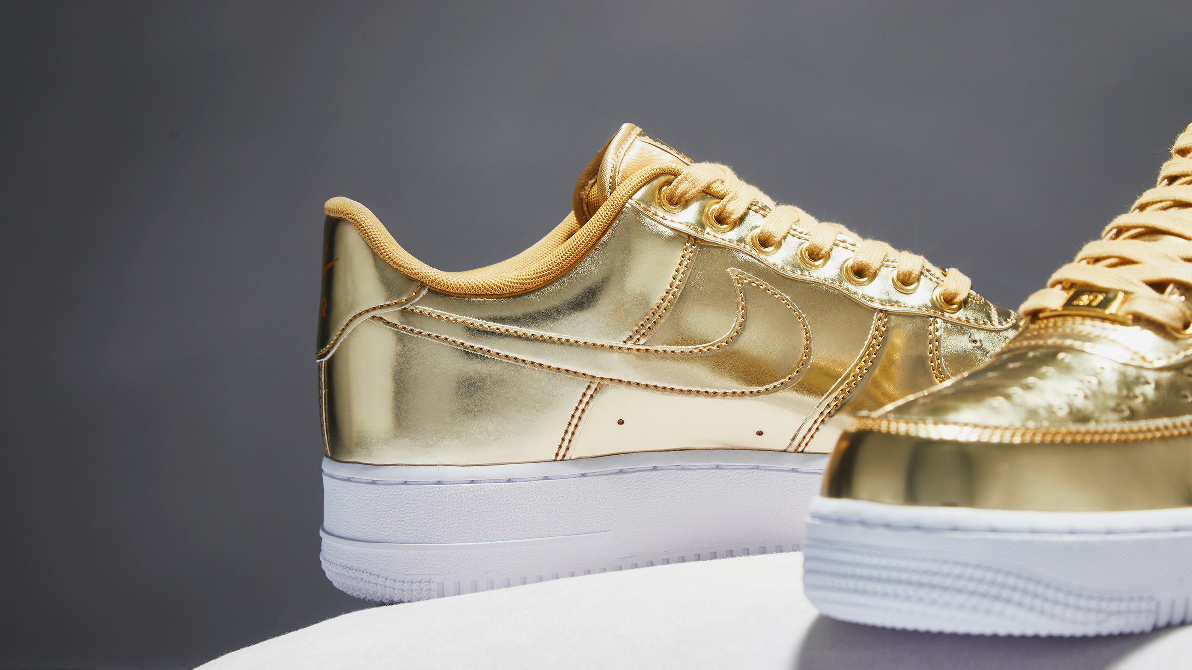 nike air force 1 sp metallic