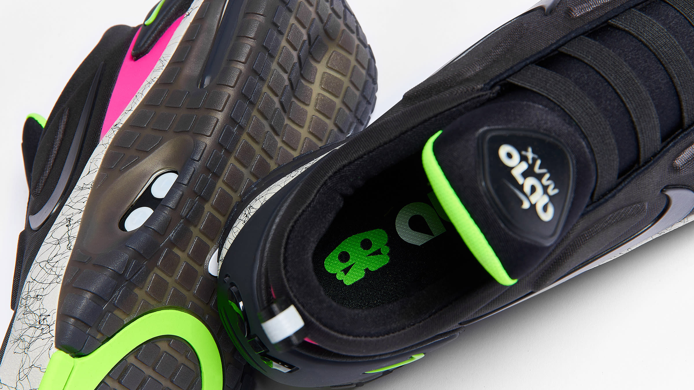 Nike Adapt Auto Max (Silver, White & Lime) END. Launches