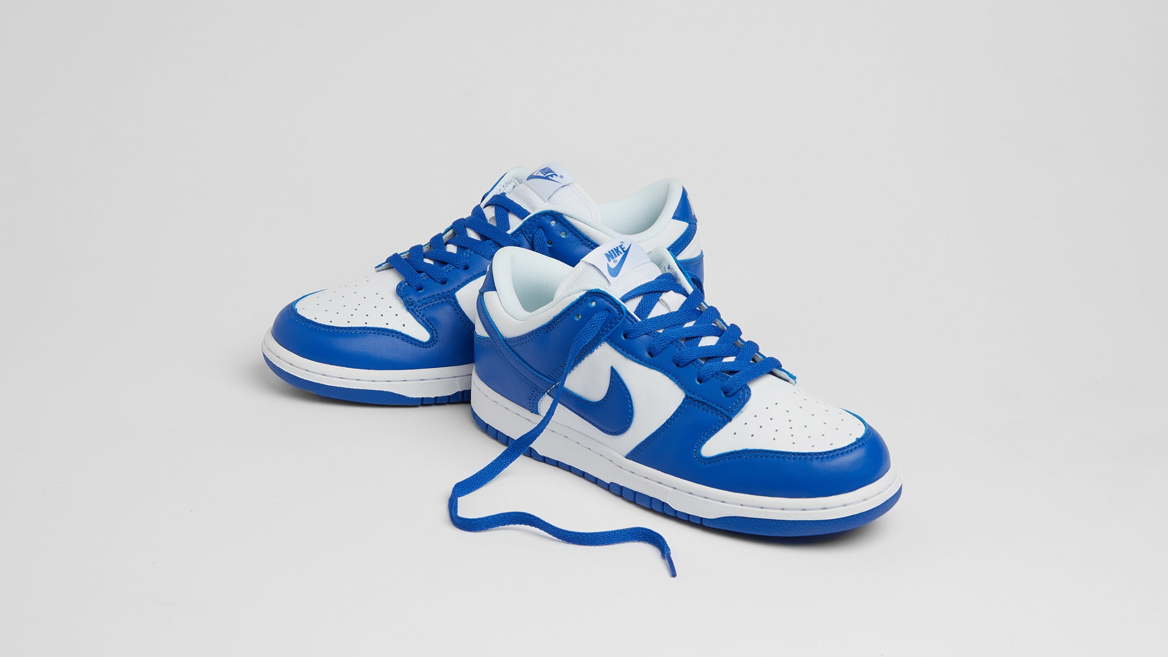 dunk low varsity royal