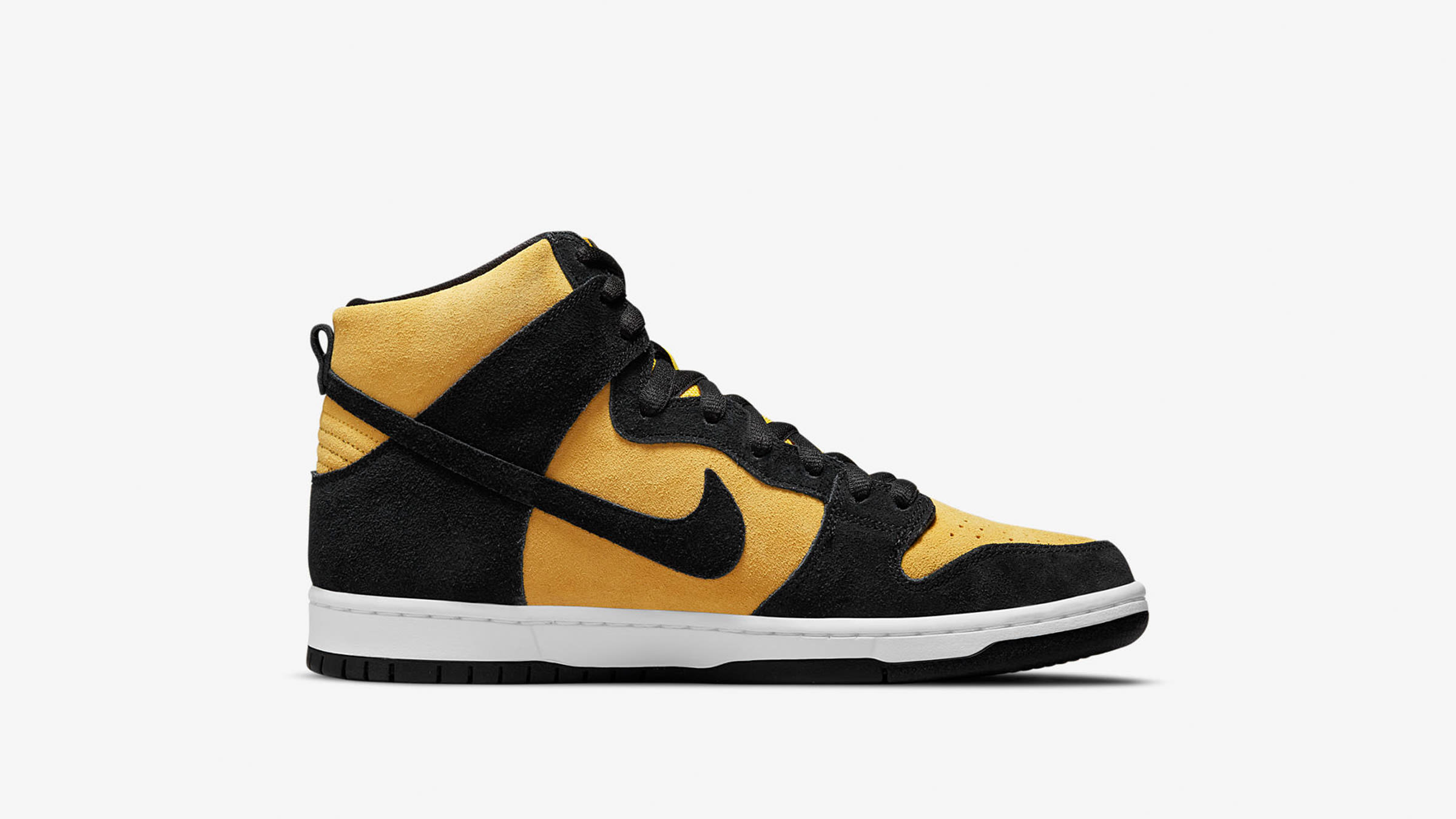 nike outdoor trainers