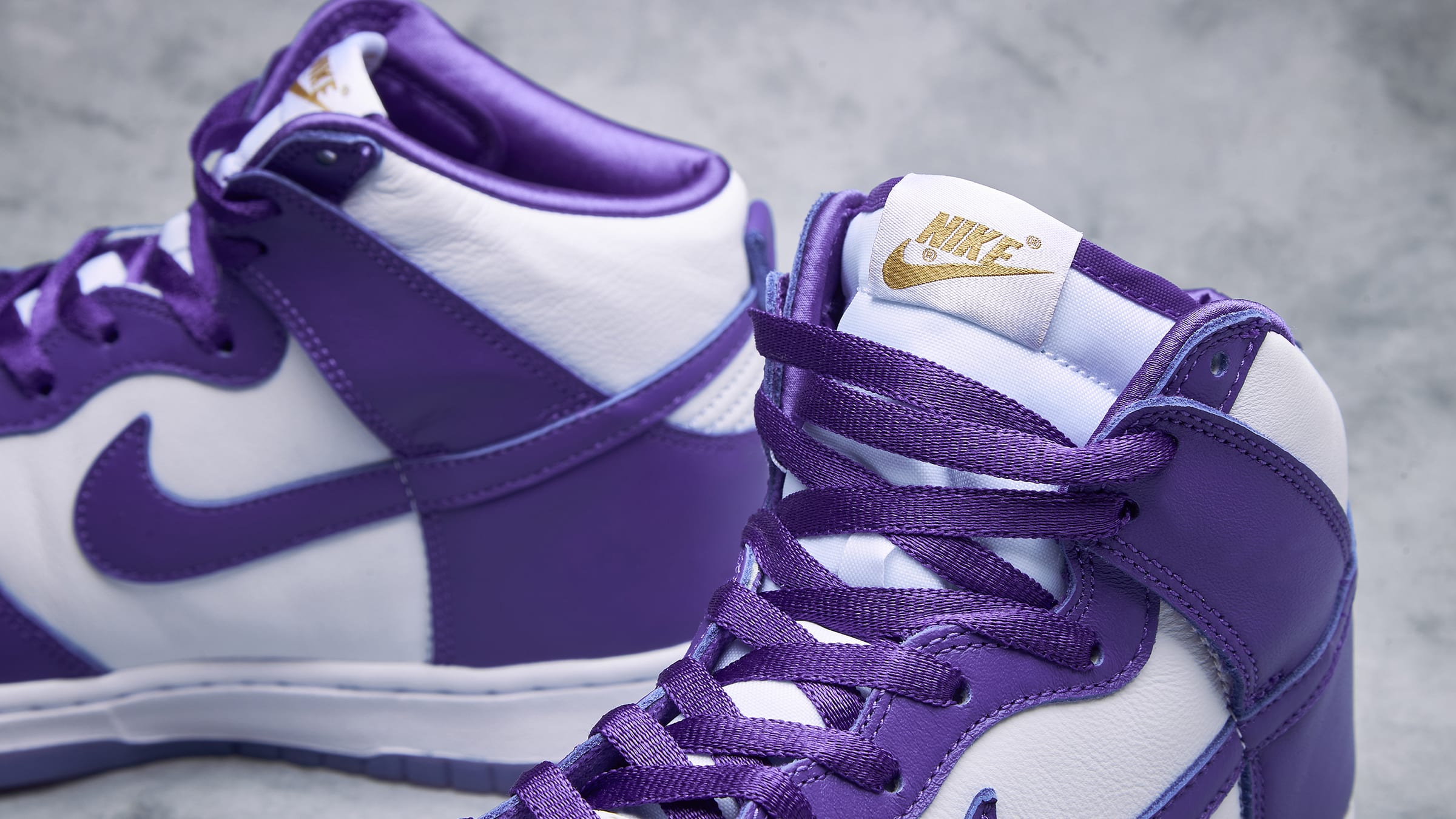 Nike Dunk High SP W (White & Varsity Purple) | END. Launches