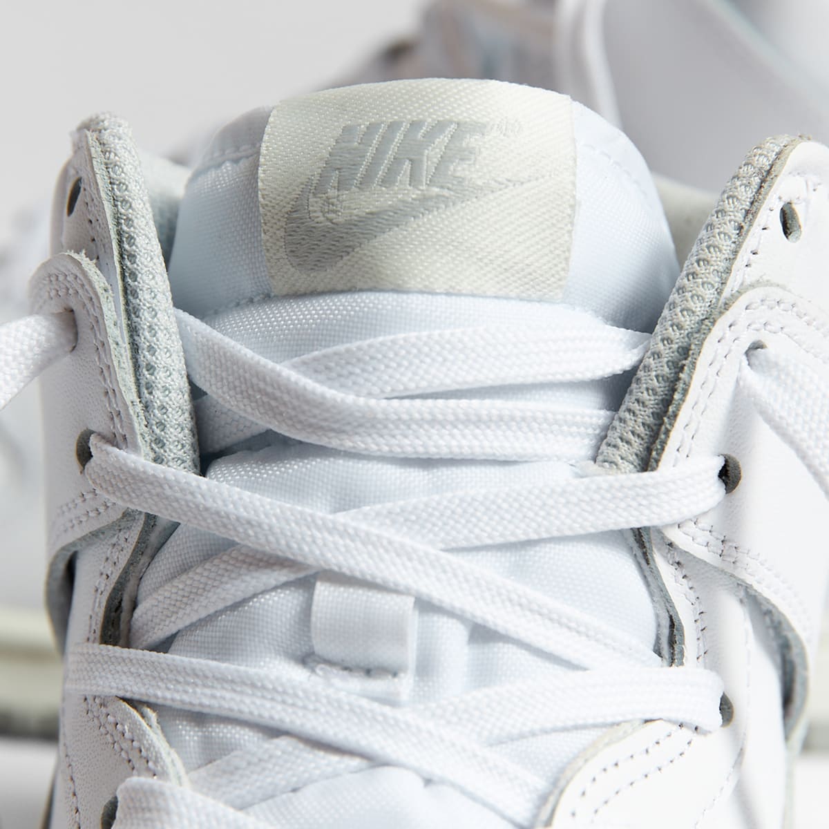 Nike Dunk High W (White, Grey Fog & Sail) | END. Launches