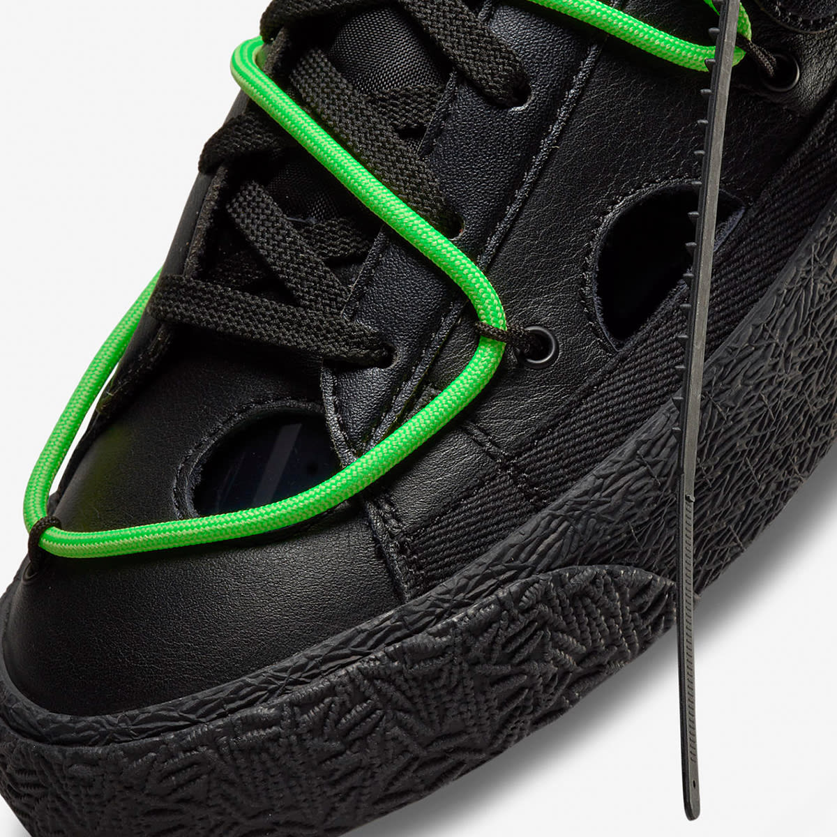 Nike x Off-White Blazer Low '77 (Black & Electro Green) | END. Launches