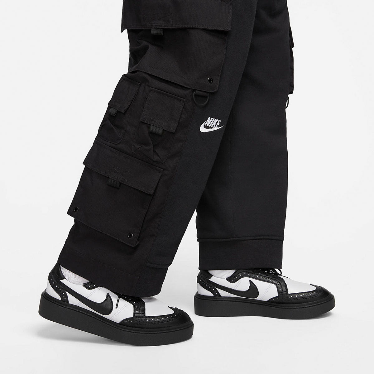 Nike x G Dragon Cf Wide Pant (Black & White) | END. Launches