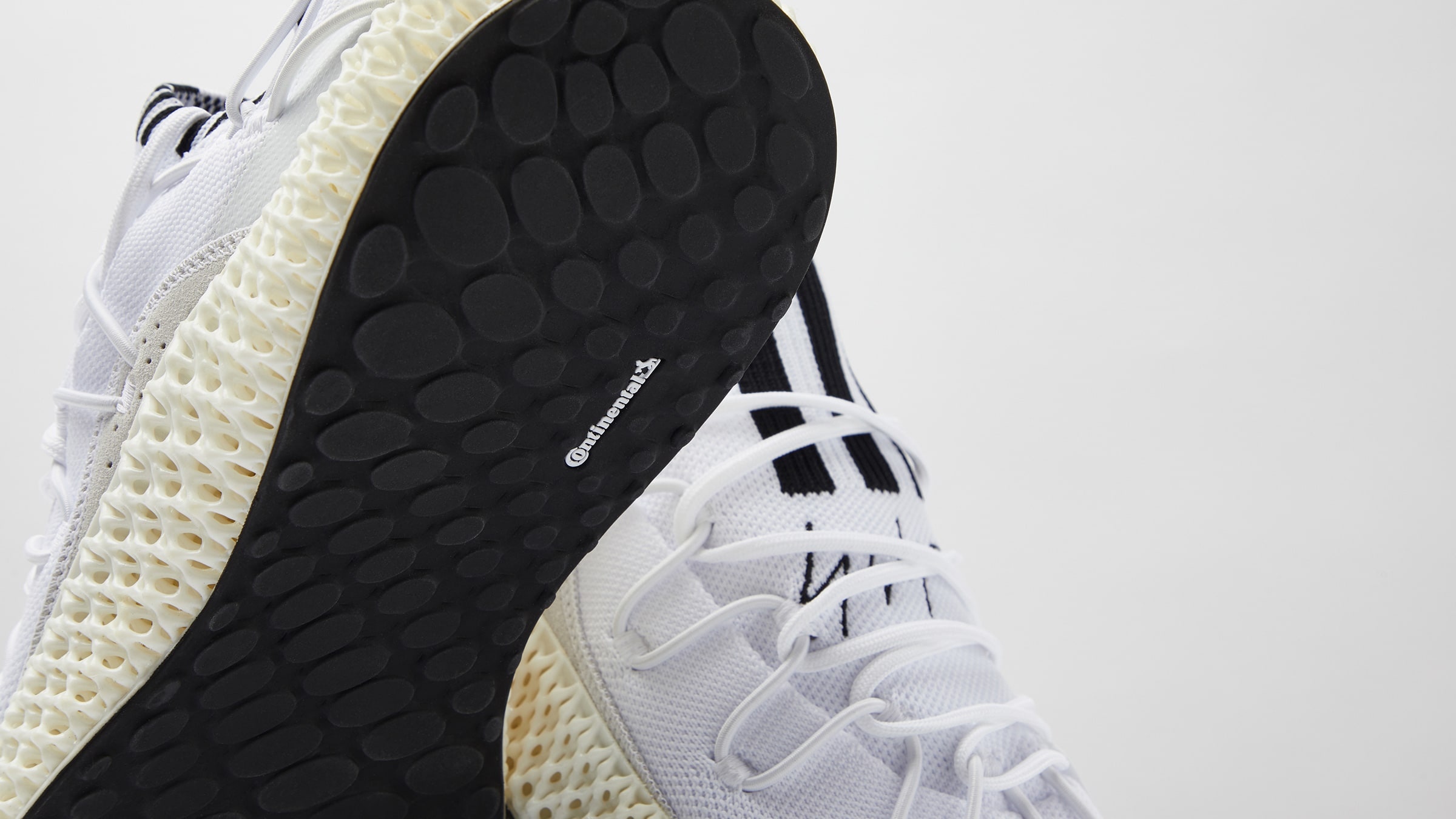 y3 runner 4d low