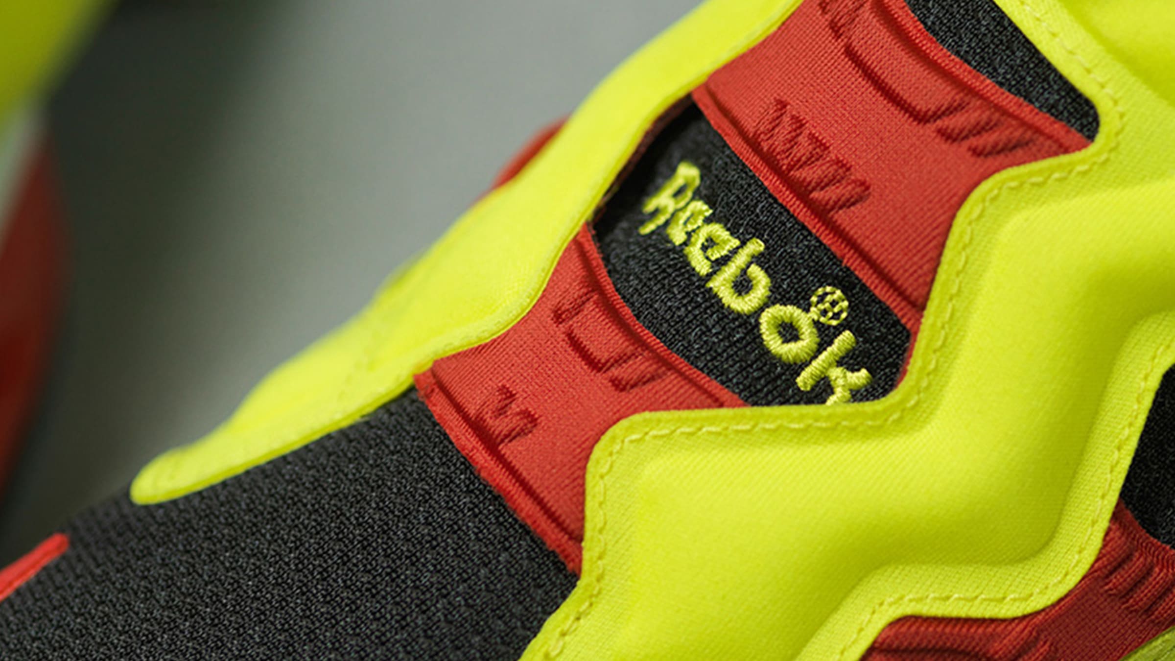 リーボック インスタポンプフューリー プロト 94 2枚目