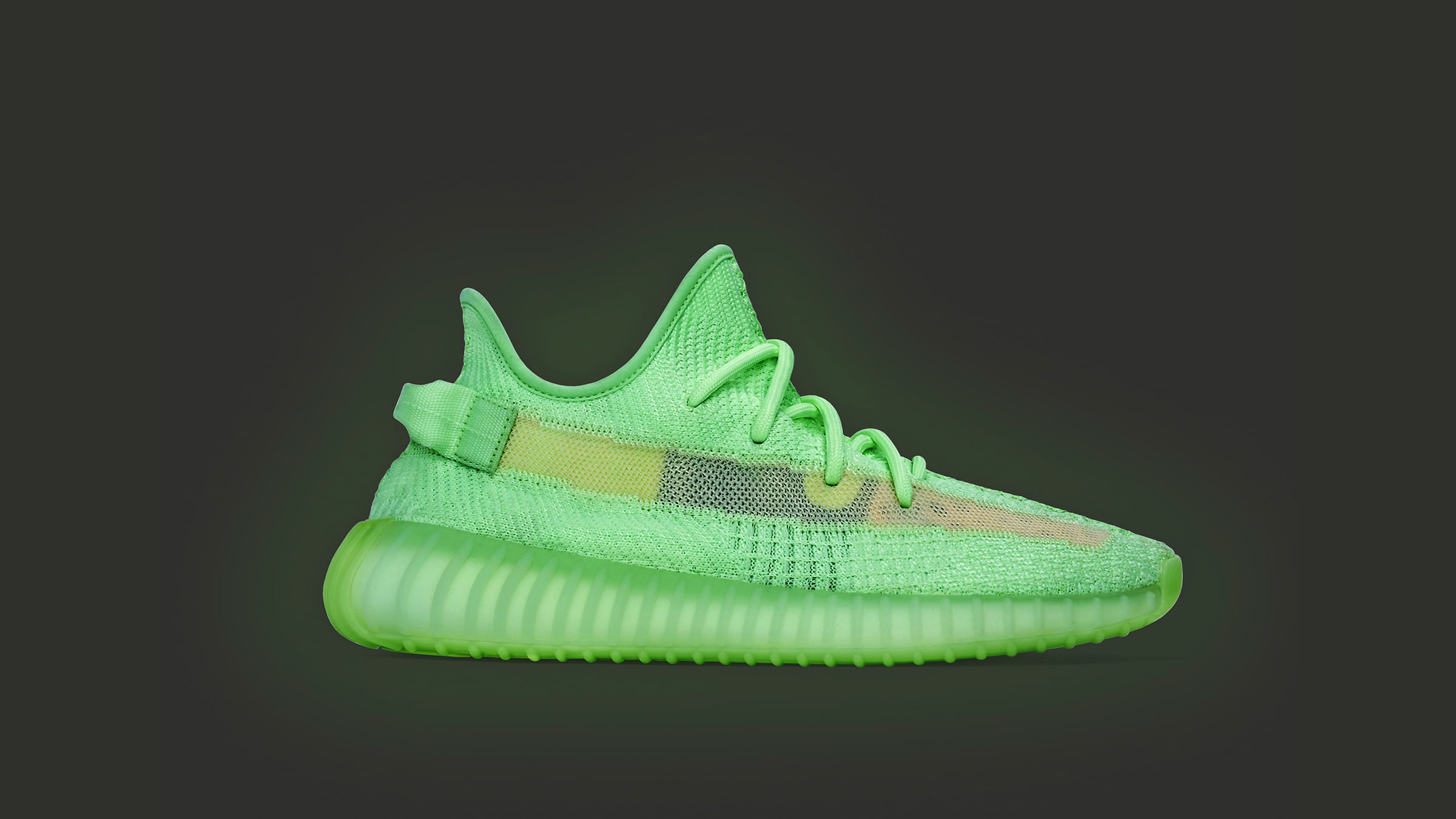 Yeezy Boost 350 V2 (Glow) | END. Launches