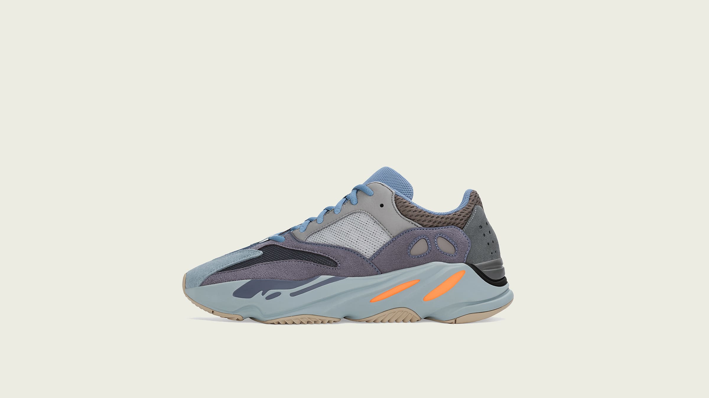 v1 yeezy 700
