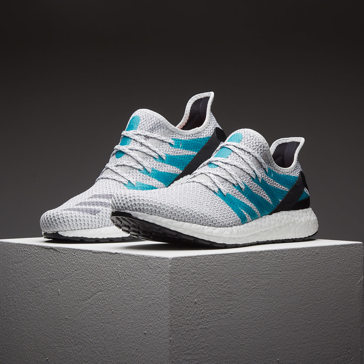 Adidas Speedfactory AM4 LDN 1.1 (White & Shock Green) | END. Launches