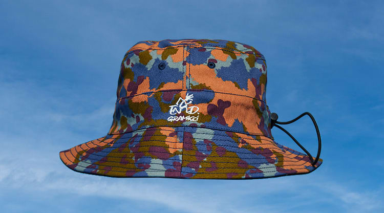 END. x Gramicci 'Kaleidoscope' Reversible Bucket Hat (Black & Navy