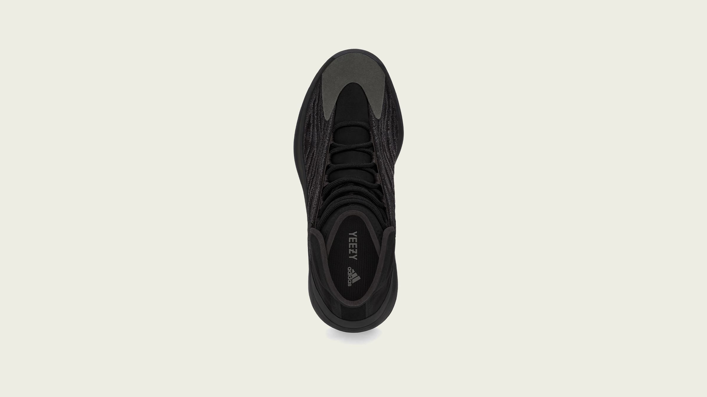 Yeezy Qntm (onyx) 