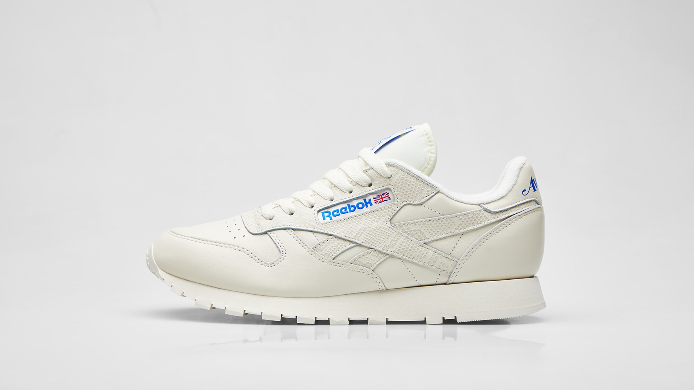 reebok awake classic
