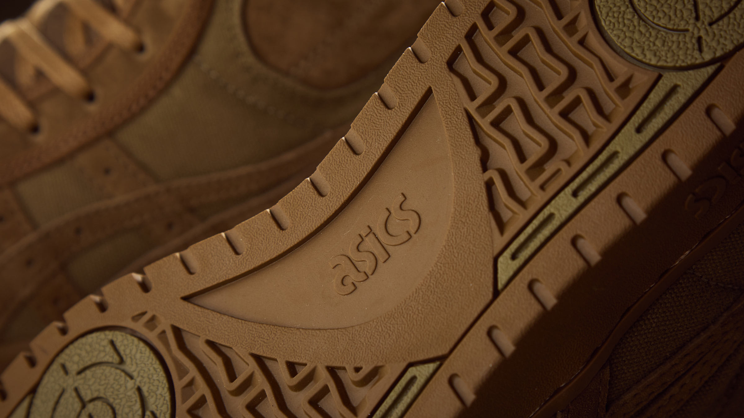 asics grey and green