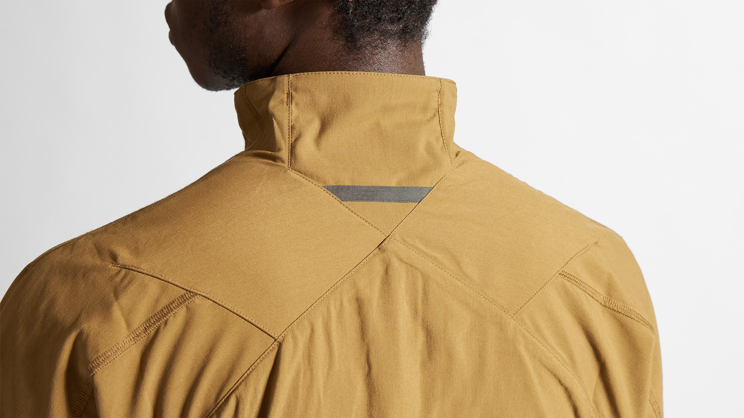 Acronym Lightweight Shell Jacket (Coyote) | END. Launches