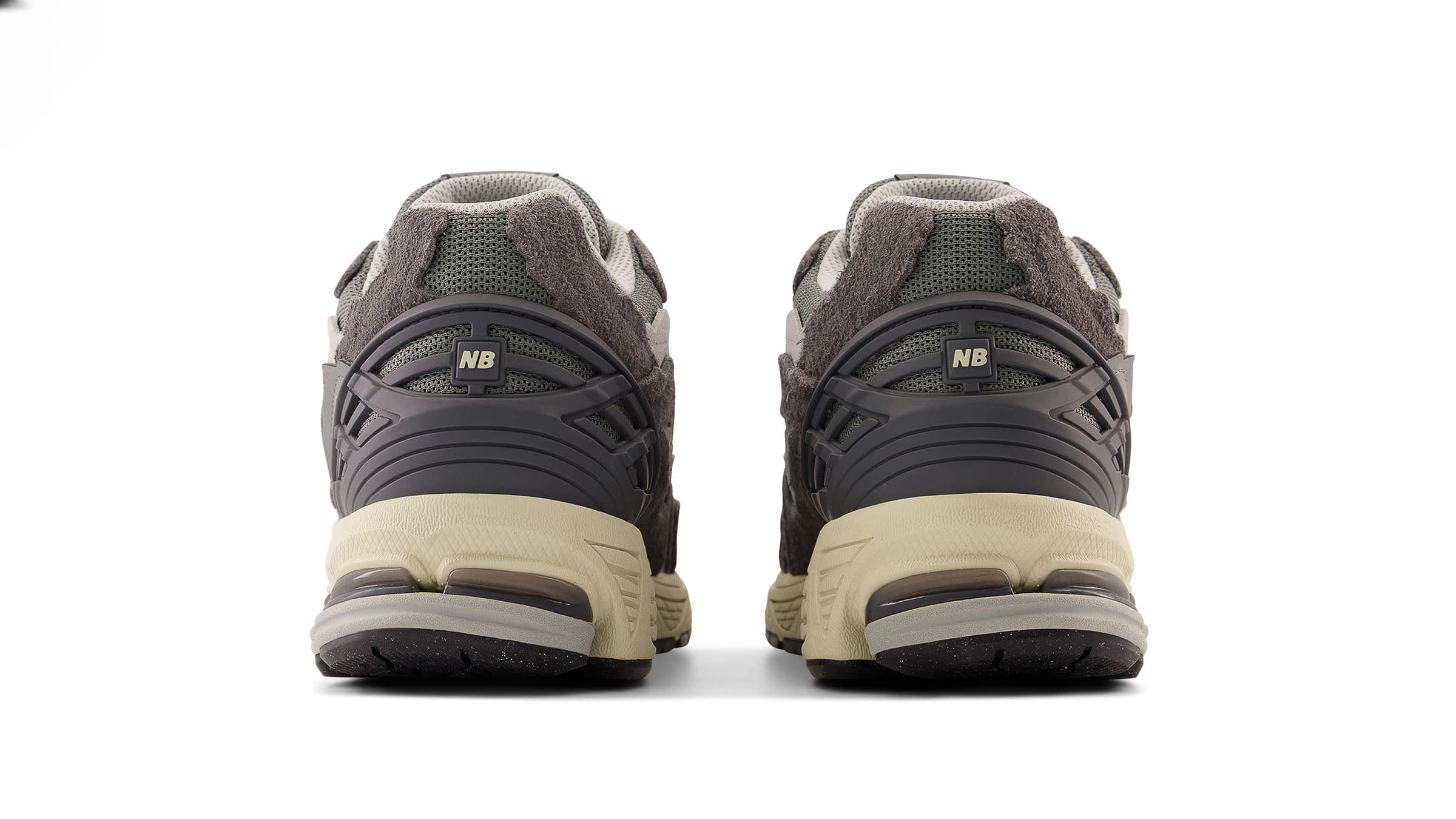 New Balance M1906DA (Castlerock) | END. Launches