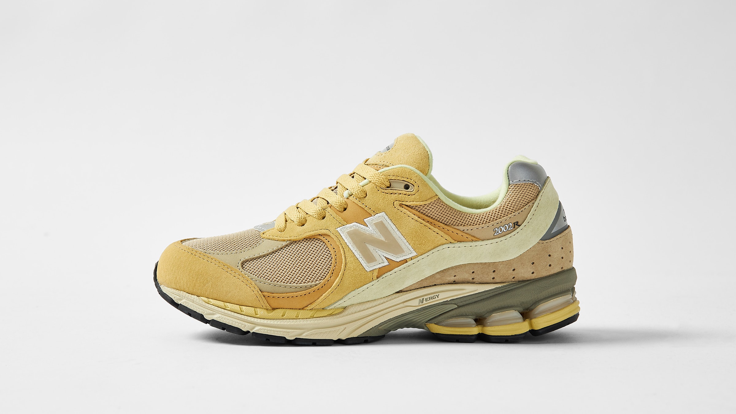 New Balance x Auralee M2002RA1 (Sand) | END. Launches