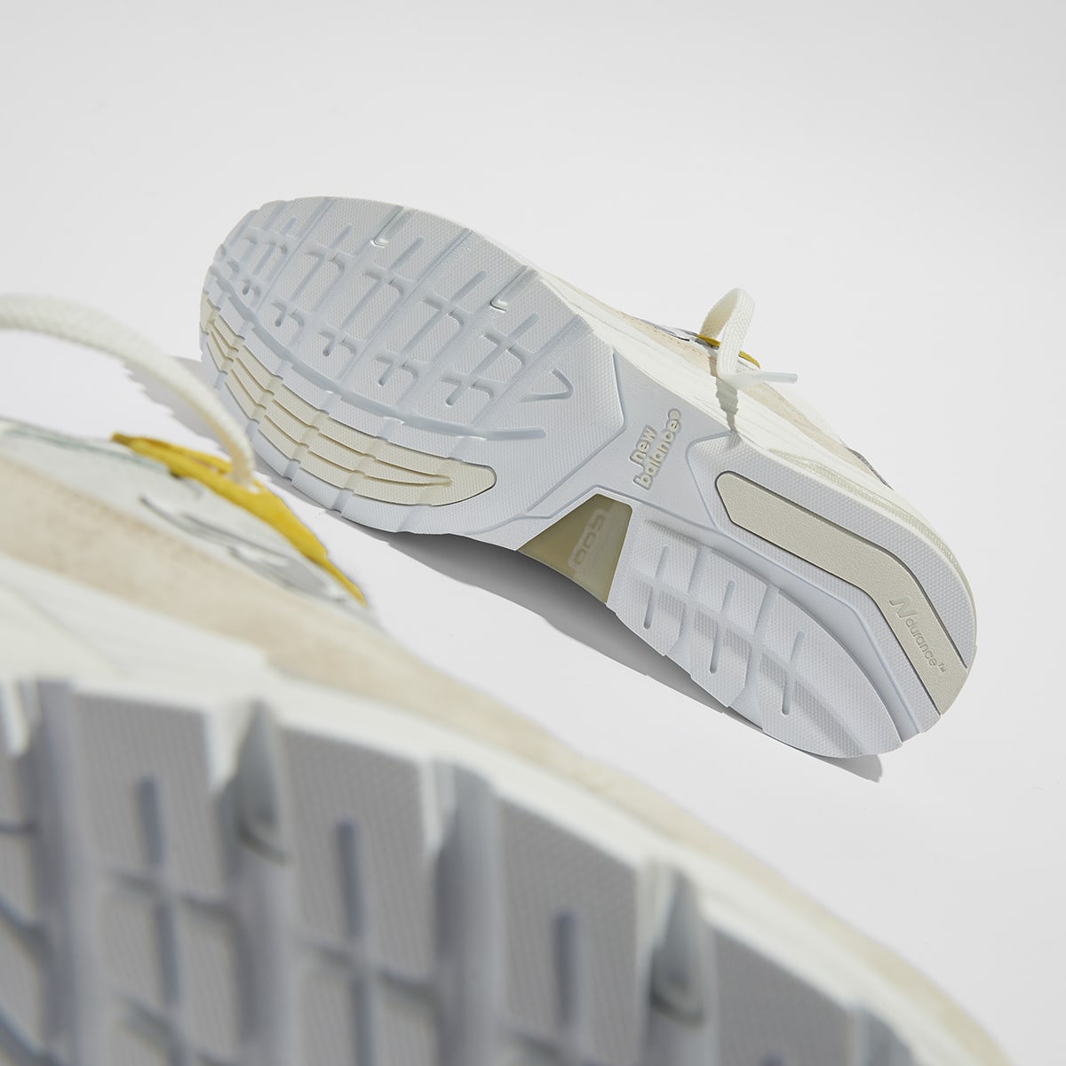 New Balance x Paperboy 992 (Fried Egg) | END. Launches