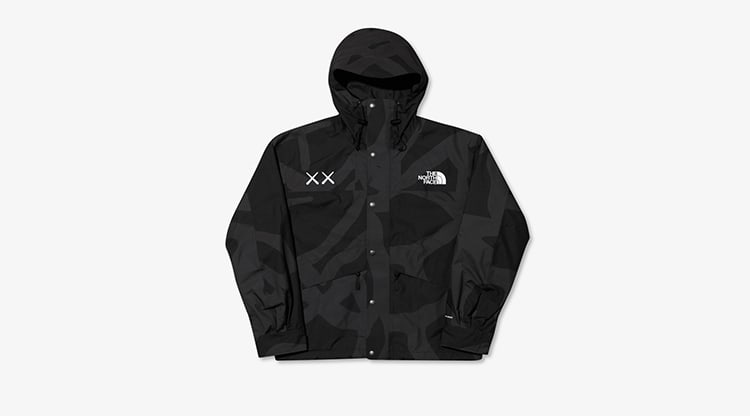 The North Face x KAWS Retro 1986 Mountain Jacket (Black) | END