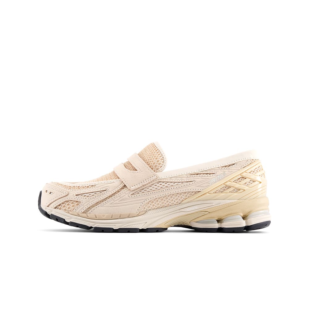 Asics X Emmi Gel-Nyc Sneakers (White) | END. Launches