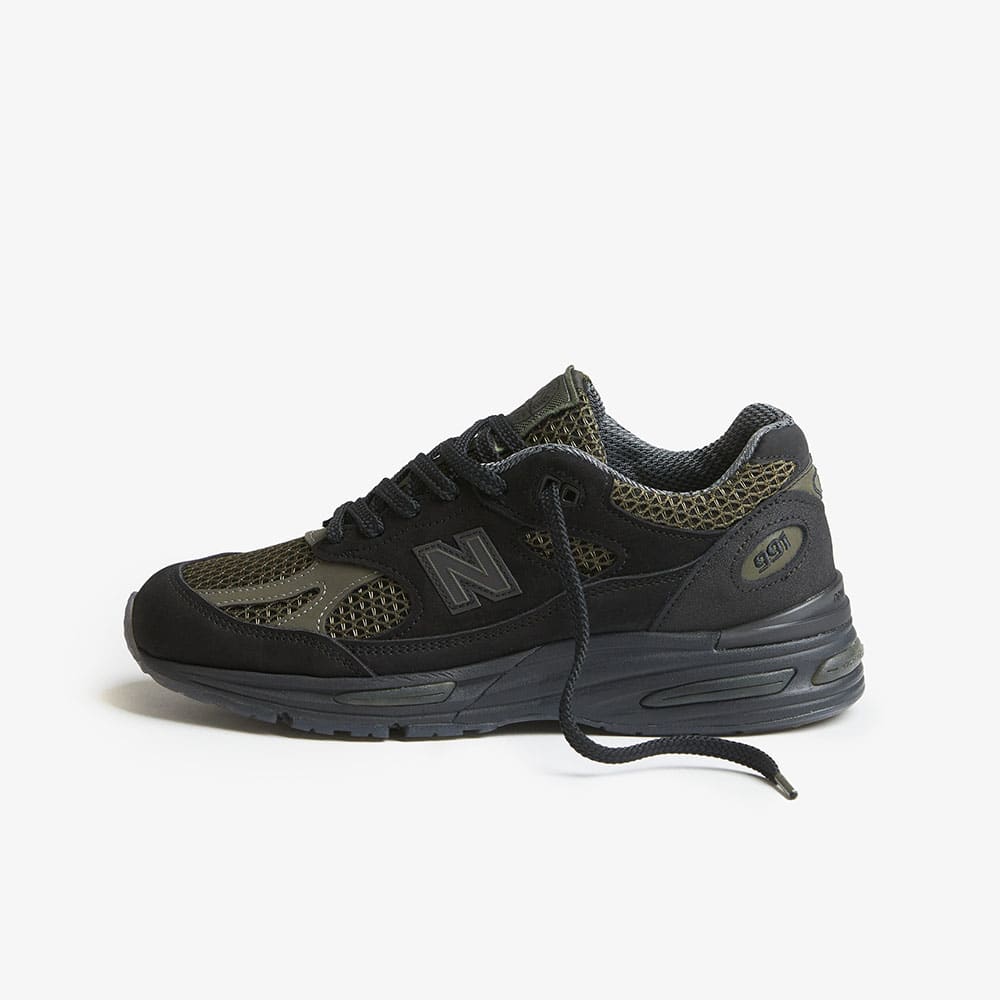 New Balance x Stone Island 991v2 (Black) | END. Launches