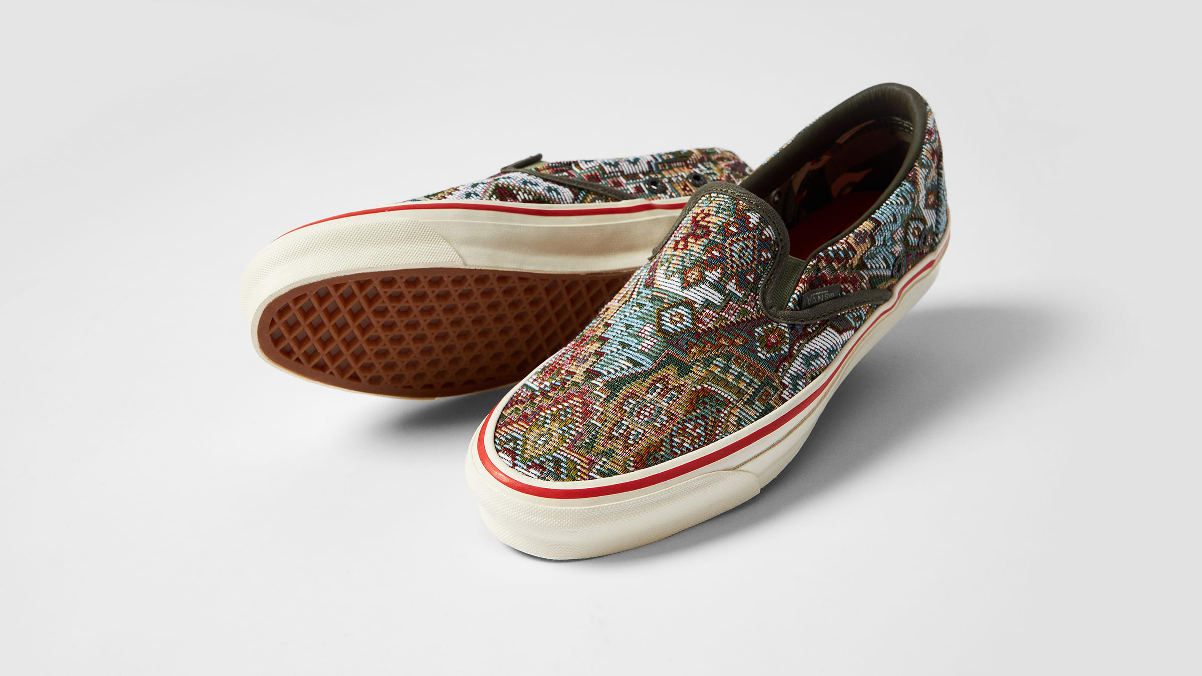 Vans Vault X Nigel Cabourn UA OG Classic Slip-On LX (Carpet